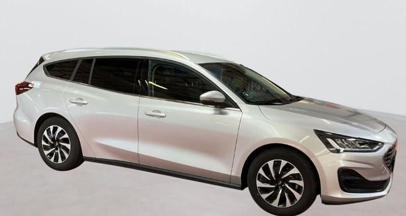 Utilisé 2023 Ford Focus Titanium X Break | 20 990 € (Prix juste) - Image 1/4