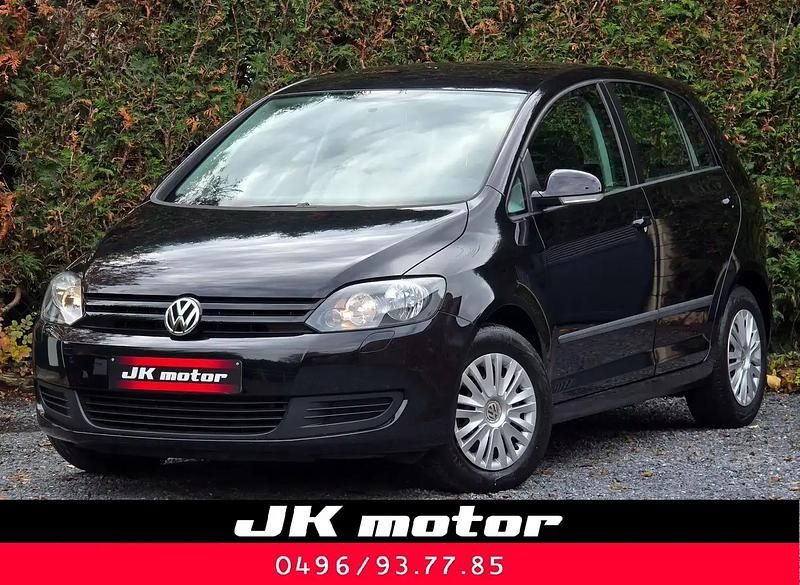 Noir Utilisé 2010 VW Golf VI Berline | 6 999 € (Bon prix) - Image 1/4