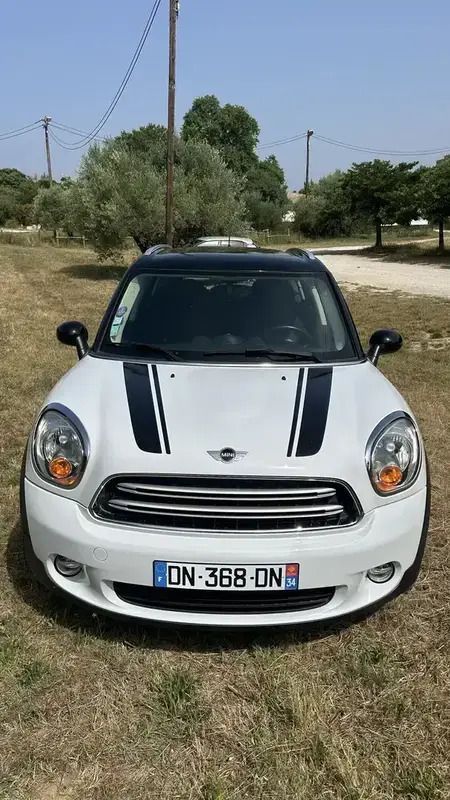 Blanc Utilisé 2015 Mini Cooper Countryman Chili SUV | 10 900 € (Prix juste) - Image 1/4