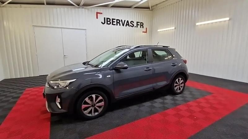 Utilisé 2021 Kia Stonic Active SUV | 15 990 € (Bon prix) - Image 1/4