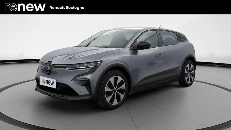 Gris Utilisé 2023 Renault Mégane Evolution Berline | 25 390 € (Prix juste) - Image 1/4