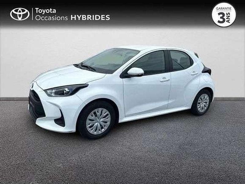 Utilisé 2022 Toyota Yaris Hybrid Berline | 16 721 € (Super prix) - Image 1/1