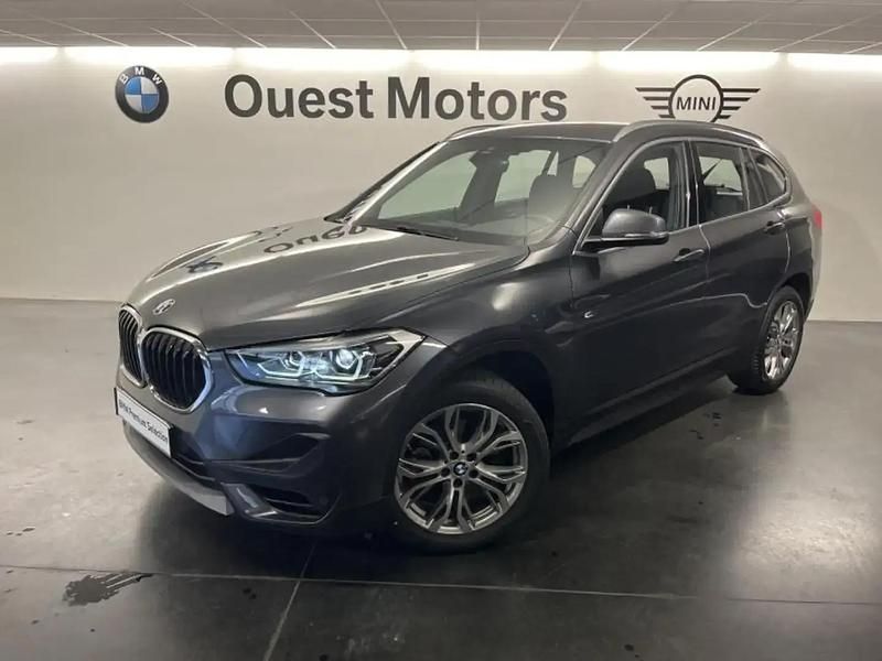 Gris Utilisé 2021 BMW X1 SUV | 29 790 € (Prix juste) - Image 1/4
