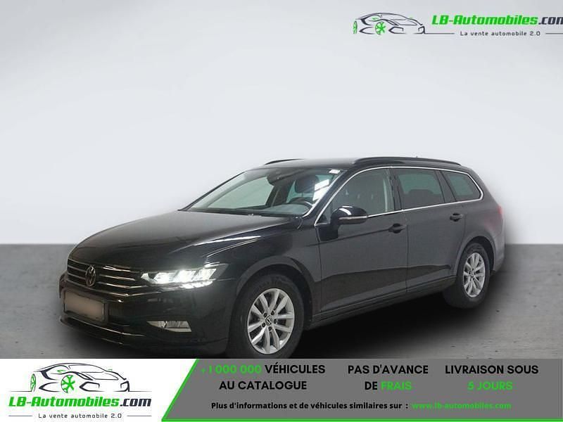 Utilisé 2022 VW Passat Break | 28 900 € (Prix juste) - Image 1/4