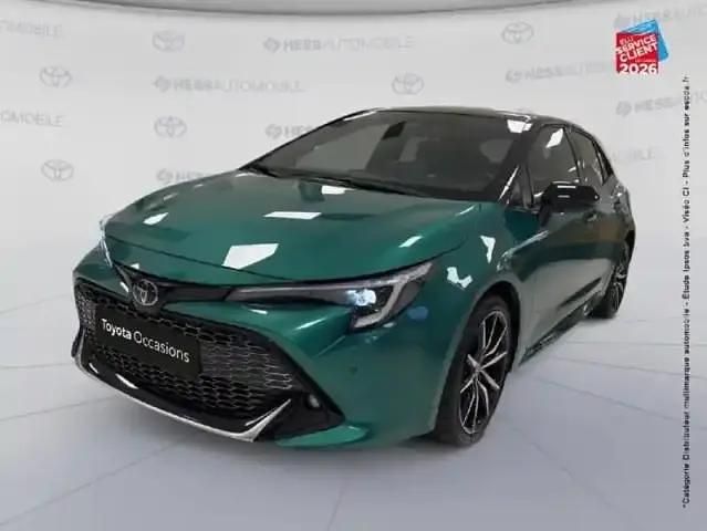 Vert onyx métallisé biton Occasion 2024 Toyota Corolla Sport Berline | 28 999 € (Prix cher) - Image 1/4