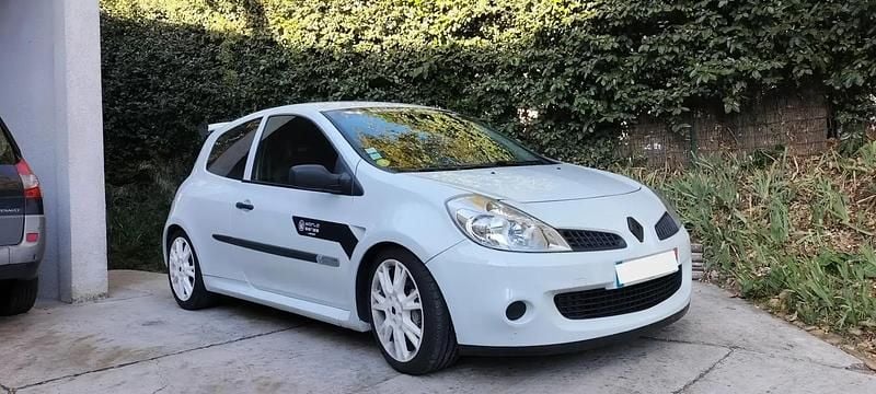 Blanc Occasion 2008 Renault Clio II Berline | 17 900 € - Image 1/4