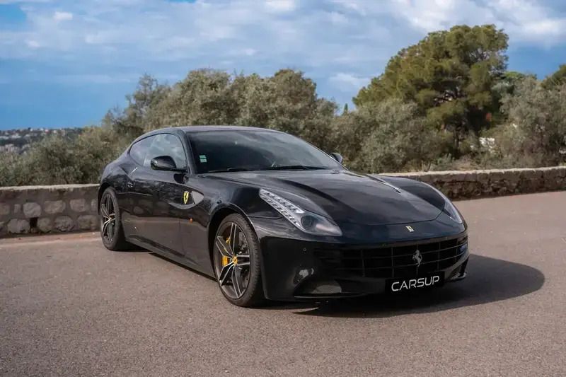 Noir Utilisé 2014 Ferrari FF Berline | 149 000 € - Image 1/4