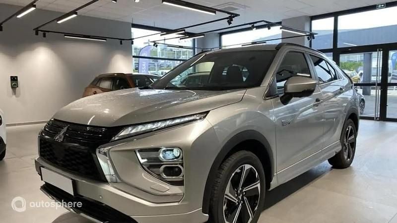 Blanc Occasion 2024 Mitsubishi Eclipse Cross Intense SUV | 29 299 € (Bon prix) - Image 1/4