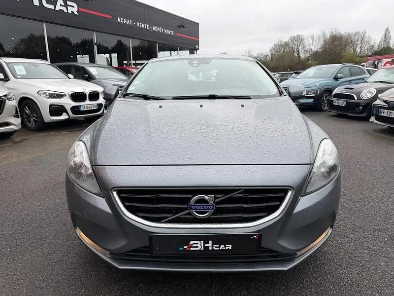 Occasion Volvo V40 Kinetic 120 ch (88 kW) 2016 Berline