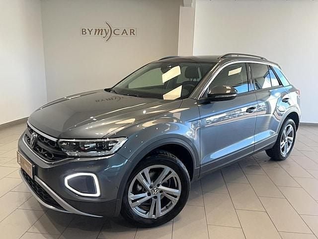Occasion 2025 VW T-Roc SUV | 25 842 € (Bon prix) - Image 1/4