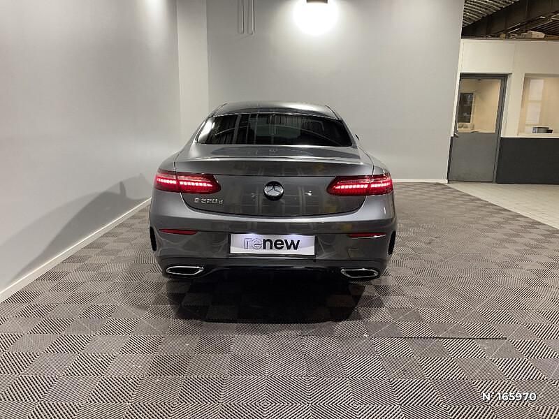 Occasion Mercedes E220 AMG line 194 ch (142 kW) 2021 Gris Coupé