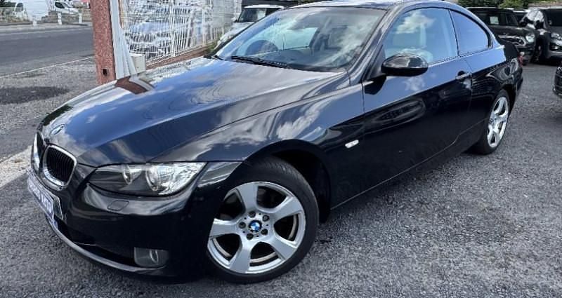 Utilisé 2008 BMW 320 Efficient Dynamics Coupé | 9 990 € (Prix juste) - Image 1/4
