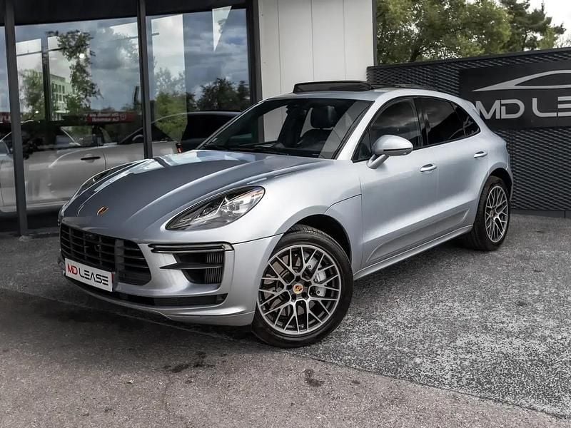 Gris Utilisé 2019 Porsche Macan Turbo Performance Package SUV | 49 900 € (Super prix) - Image 1/4