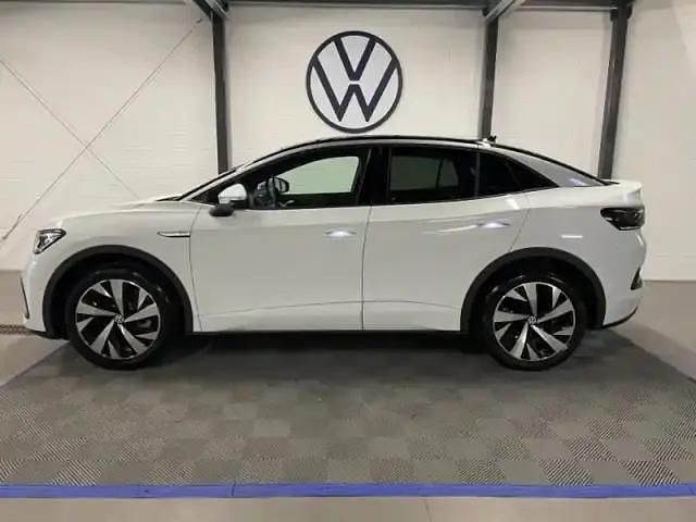 Occasion VW ID.5 Pro Performance 150 kW (204 ch) 2022 Blanc glacier métallisée / toit noir SUV