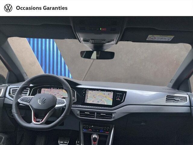 Image 3/4