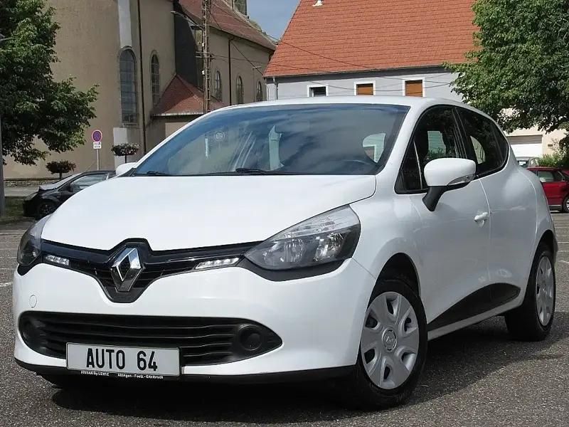 Blanc Utilisé 2016 Renault Clio IV Berline | 7 490 € (Bon prix) - Image 1/4