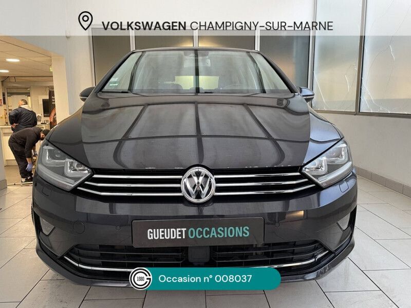 Gris Utilisé 2015 VW Golf VII LOUNGE Berline | 13 990 € (Super prix) - Image 1/4