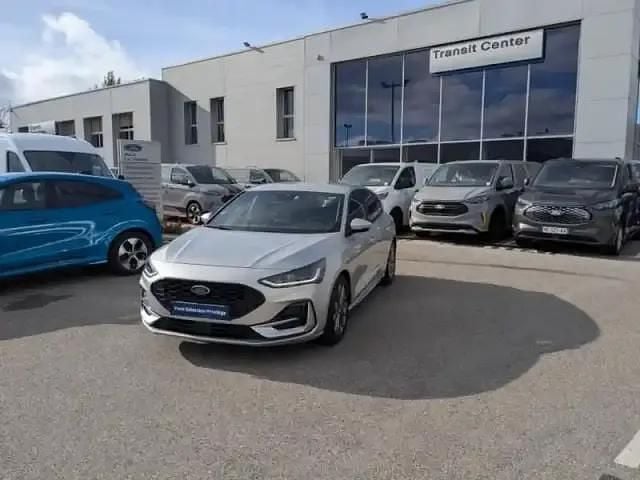 Occasion Ford Focus ST-Line 2023 Gris lunaire métallisé Berline