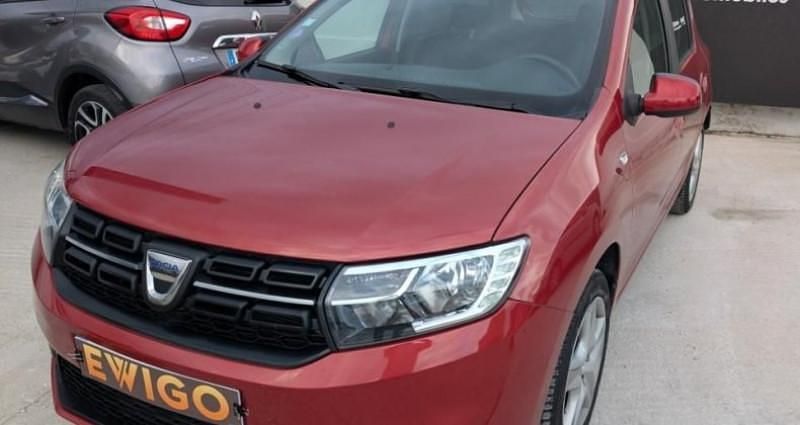 Rouge Utilisé 2018 Dacia Sandero Lauréate Citadine | 6 989 € (Super prix) - Image 1/4