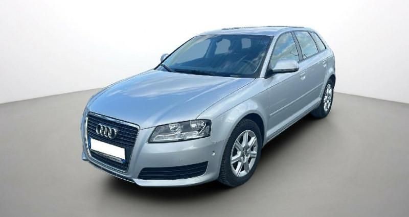 Utilisé 2010 Audi A3 Ambiente Berline | 7 990 € (Super prix) - Image 1/4