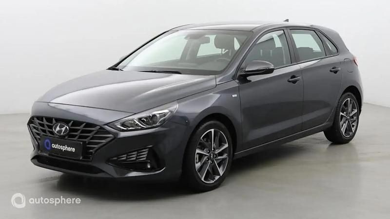 Noir Occasion 2023 Hyundai i30 Berline | 17 999 € (Bon prix) - Image 1/4