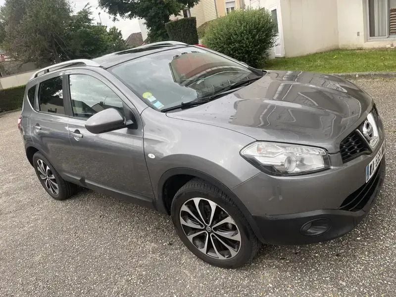 Utilisé 2012 Nissan Qashqai Tekna SUV | 6 800 € (Prix juste) - Image 1/4