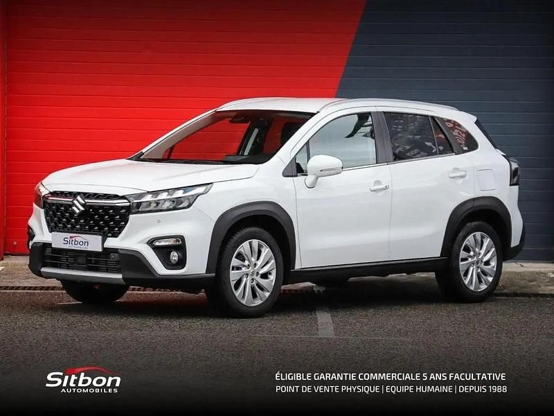 Blanc Occasion 2023 Suzuki SX4 SUV | 17 970 € (Prix juste) - Image 1/4