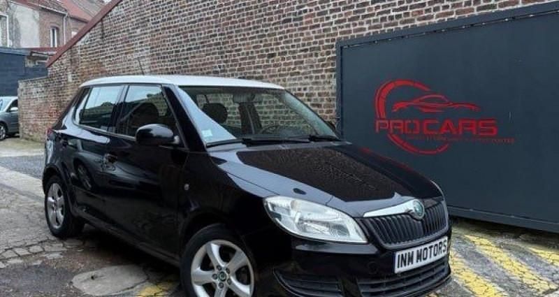 Noir Occasion 2011 Skoda Fabia Citadine | 5 990 € - Image 1/4