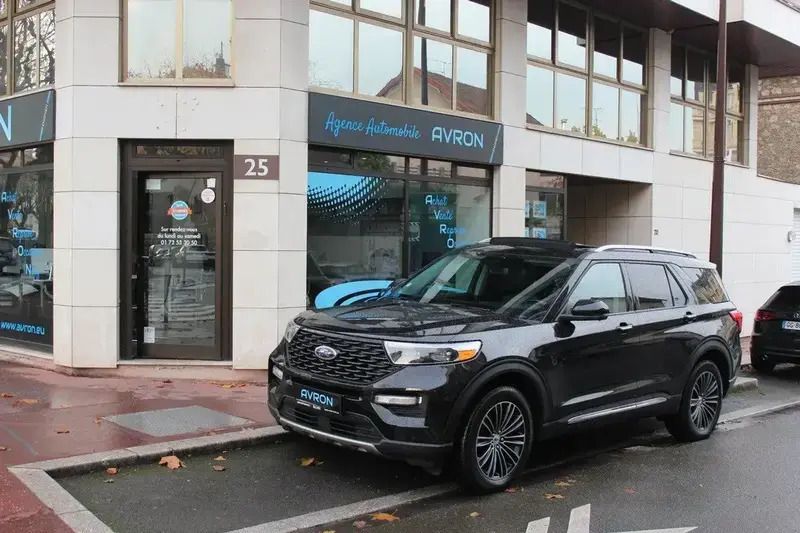 Noir Utilisé 2021 Ford Explorer Limited SUV | 44 990 € - Image 1/4