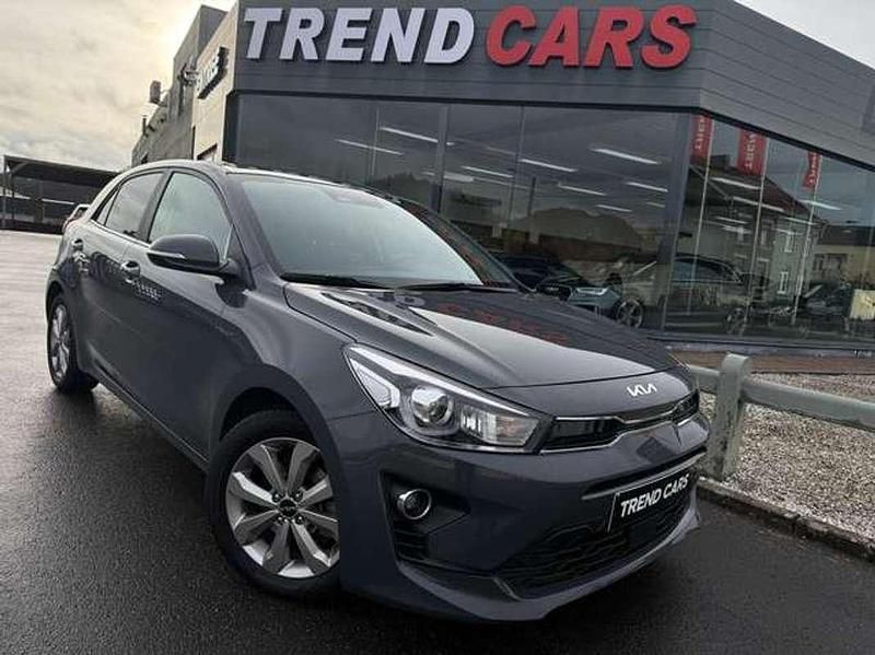 Occasion Kia Rio 99 ch (72 kW) 2023 Gris Berline