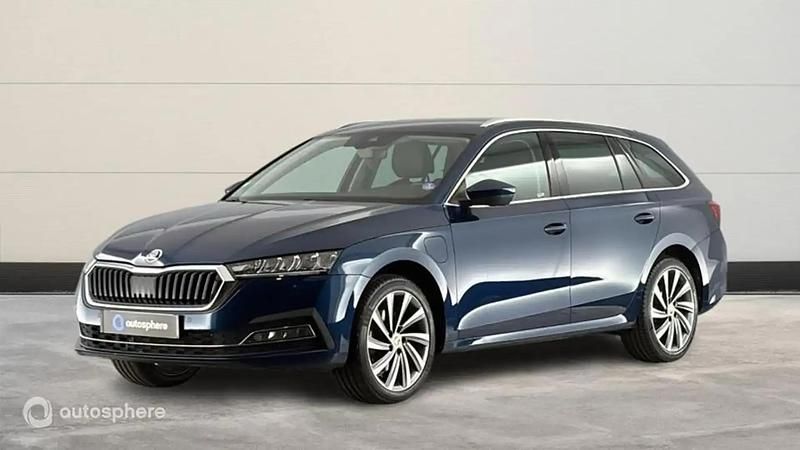 Bleu Occasion 2021 Skoda Octavia Style Break | 21 999 € (Prix assez cher) - Image 1/4