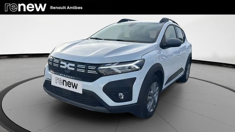 Blanc Utilisé 2023 Dacia Sandero Expression Citadine | 15 499 € (Prix juste) - Image 1/4