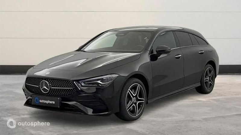 Utilisé 2024 Mercedes CLA250e AMG line Berline | 40 999 € - Image 1/4