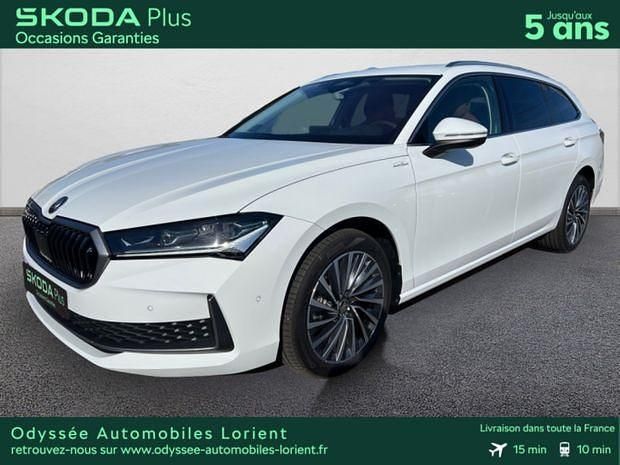 Blanc Utilisé 2024 Skoda Superb LAURIN & KLEMENT | 38 980 € (Prix cher) - Image 1/4