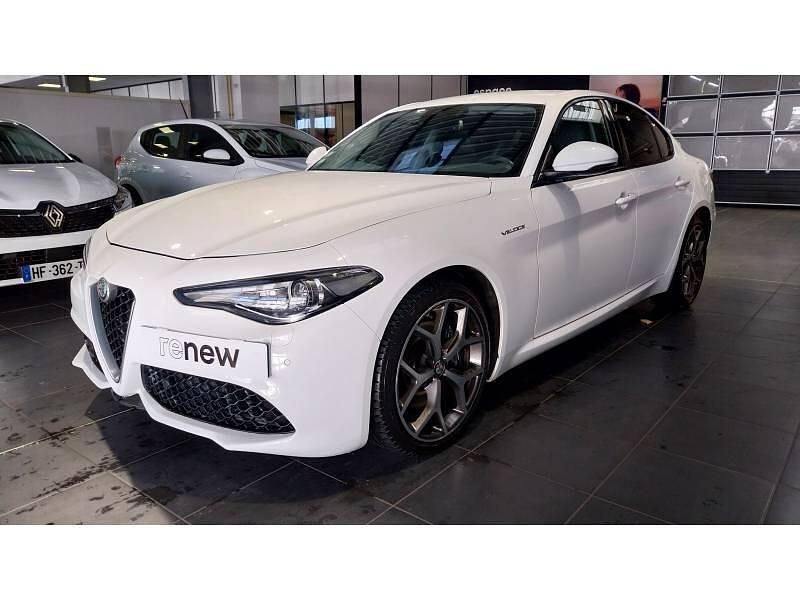 Blanc Occasion 2018 Alfa Romeo Giulia Veloce Berline | 27 890 € (Prix assez cher) - Image 1/4