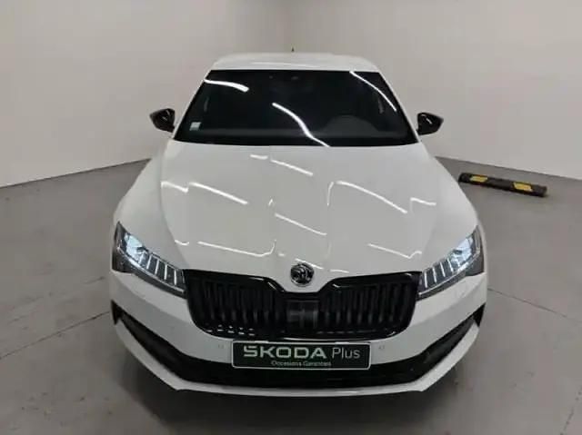 Occasion Skoda Superb 2023 Blanc Berline