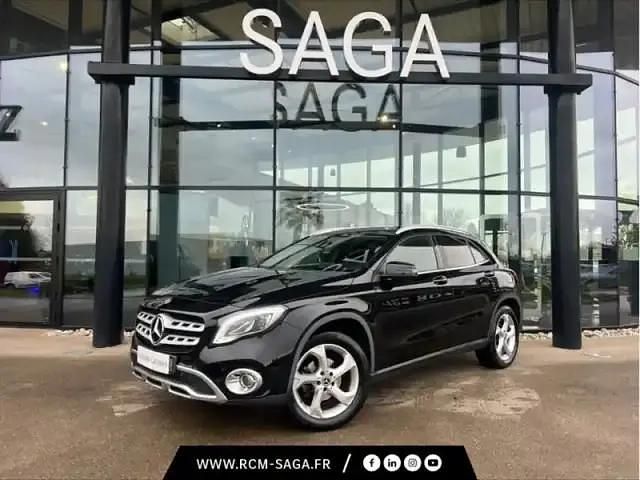 Noir Occasion 2018 Mercedes GLA180 SUV | 21 900 € (Prix juste) - Image 1/4