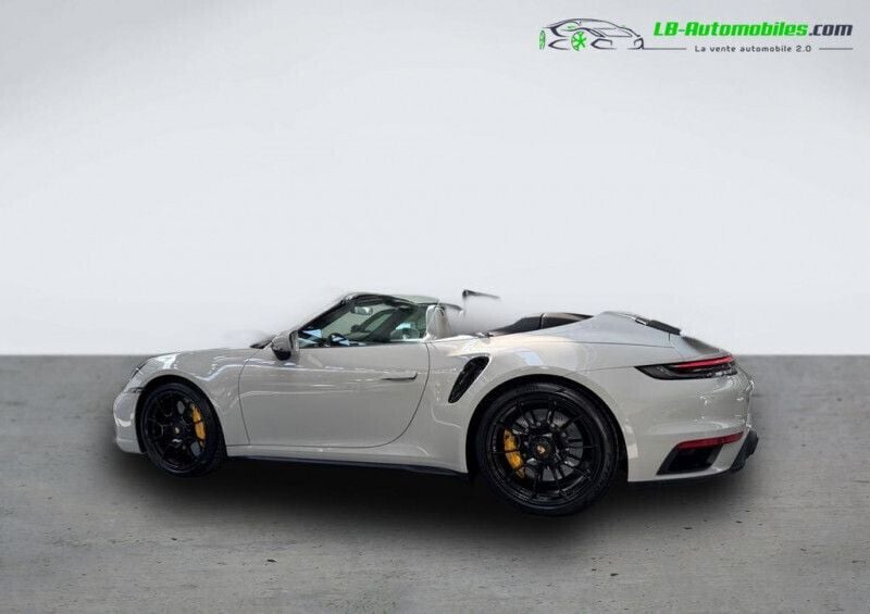 Utilisé 2021 Porsche 911 Turbo S Coupé | 238 600 € (Prix juste) - Image 1/3