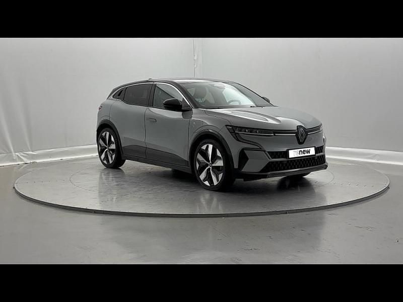 Occasion Renault Megane E-Tech Techno 161 kW (220 ch) 2022 Gris Berline