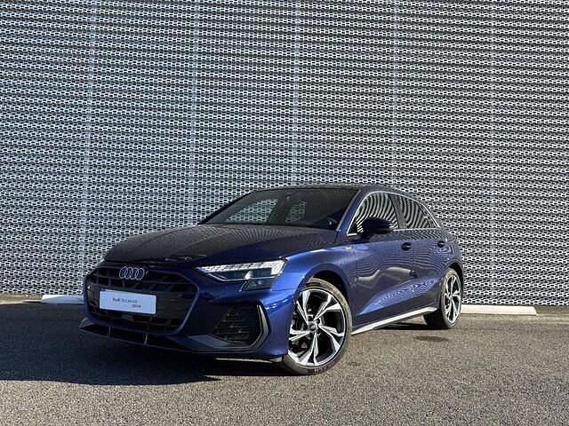 Occasion Audi A3 S-Line 150 ch (110 kW) 2025 Bleu navarre métallisé