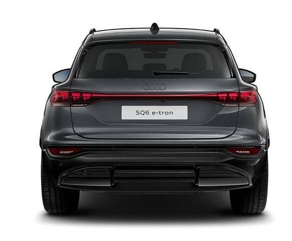 Nouvelle Audi SQ6 e-tron Ambition 359 kW (489 ch) 2025 Gris daytona nacré SUV