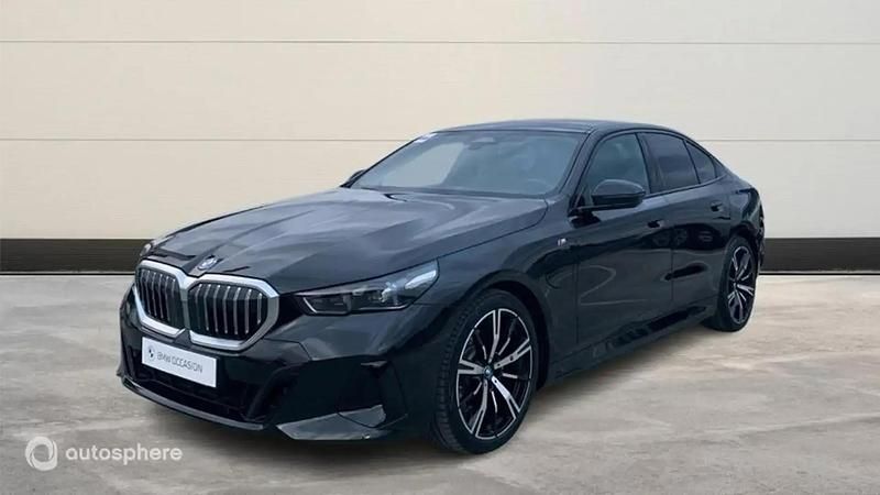 Occasion 2025 BMW 530e M Sport Berline | 69 900 € (Prix juste) - Image 1/4