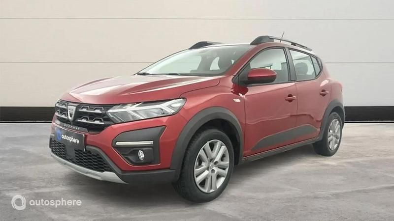 Rouge Utilisé 2022 Dacia Sandero Comfort Citadine | 15 990 € (Prix juste) - Image 1/4