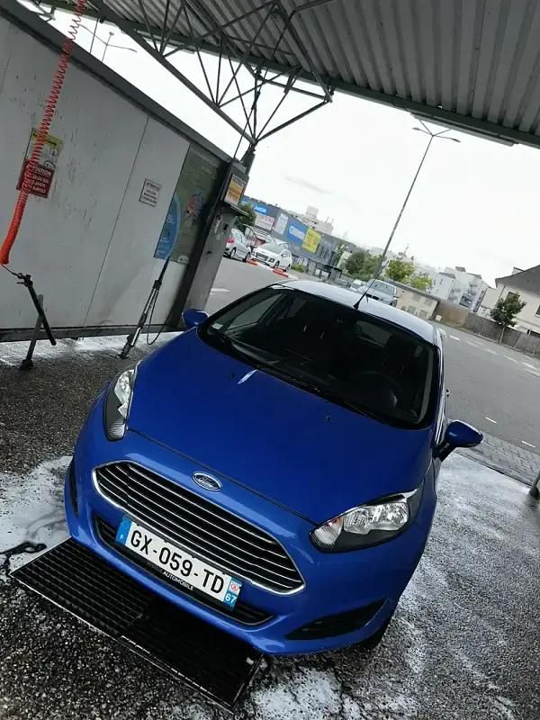 Utilisé 2012 Ford Fiesta Trend Citadine | 7 000 € (Prix cher) - Image 1/4