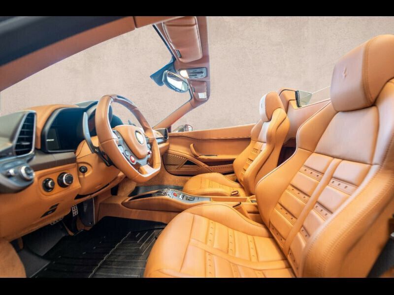 Occasion Ferrari 458 570 ch (419 kW) 2014 Gris Cabriolet