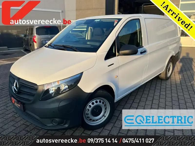 Blanc Utilisé 2023 Mercedes e-Vito Monospace | 32 065 € (Prix juste) - Image 1/4