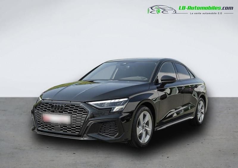 Utilisé 2023 Audi A3 Sport Berline | 34 500 € (Prix juste) - Image 1/4