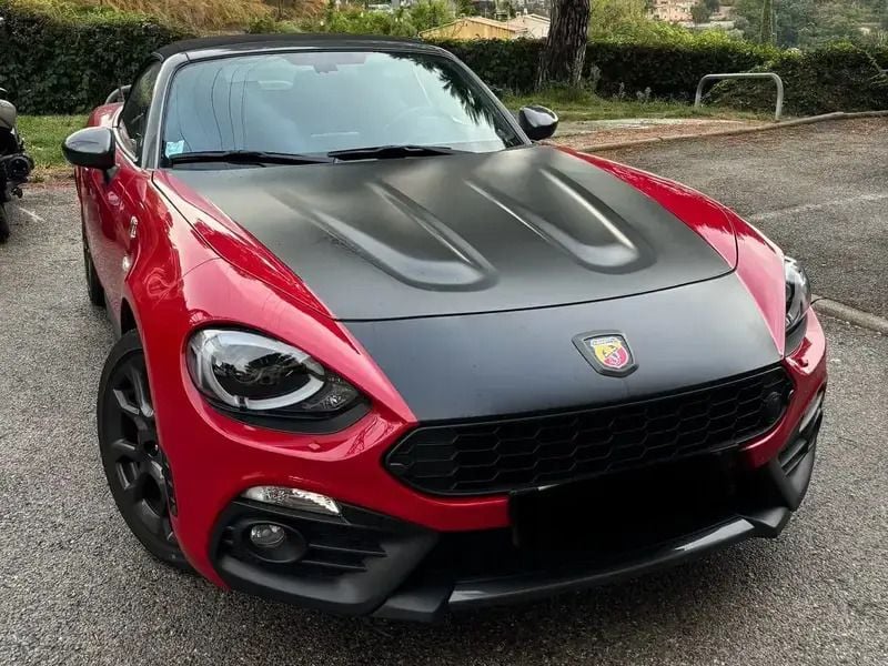 Rouge Utilisé 2017 Abarth 124 Spider Cabriolet | 31 000 € - Image 1/4