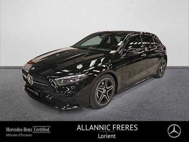 Noir Utilisé 2025 Mercedes A200 AMG line | 46 890 € - Image 1/4