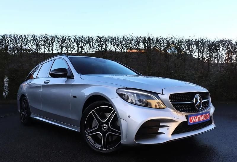 Argent Occasion 2021 Mercedes C300e Edition Break | 29 950 € (Prix juste) - Image 1/4